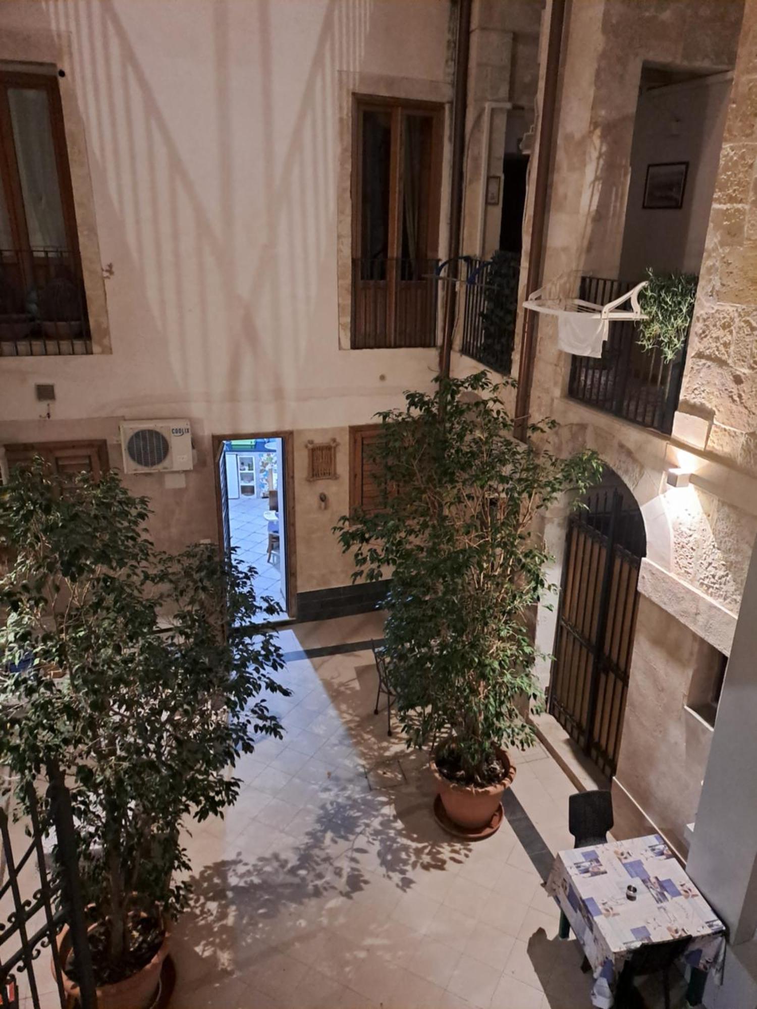 Syrakosia A Ortigia Villa Syracuse ภายนอก รูปภาพ